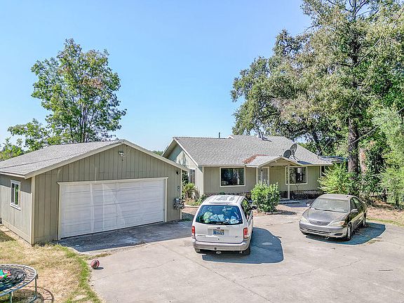 4th image of 11495 State Highway 99e