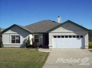 8309 Quail Trl, Grandview, TX 76050