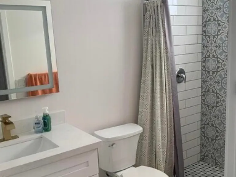 1860 NW 24th Ave #301 — Photo 8