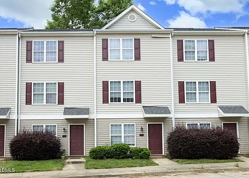 18 Red Ln Photo 1