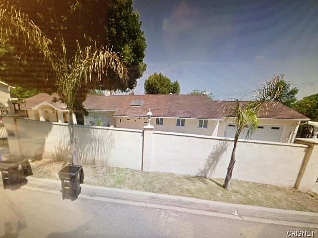 1st image of 19511 Wells Dr