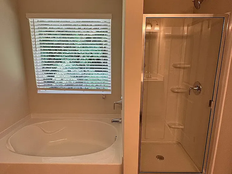 4284 SW Notting Hill Dr — Photo 9