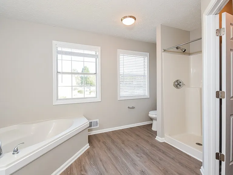 2282 Martingale Ln — Photo 14