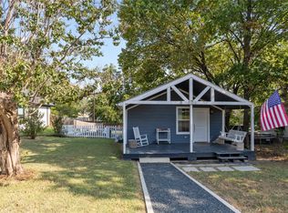 703 E Gandy St, Denison, TX 75021