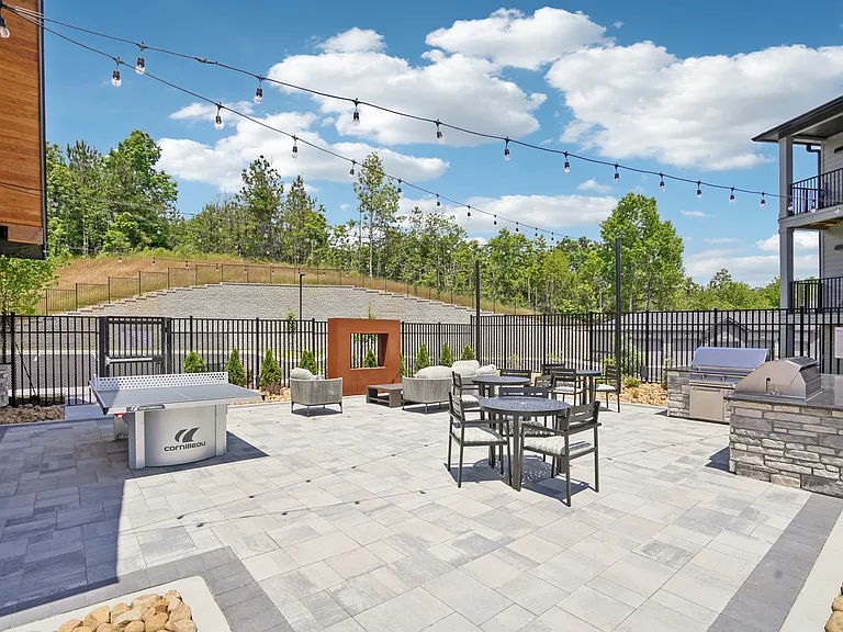 The Pullman Luxury Apartments — Photo 23