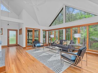 101 Rose Ln, Chapel Hill, NC 27514