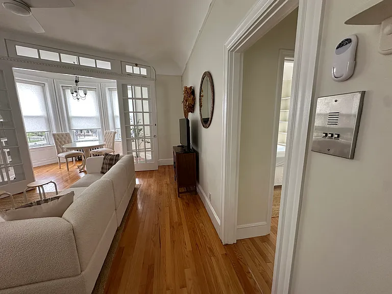 362 Commonwealth Ave #2H — Photo 3