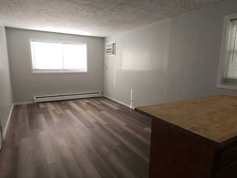 510 S Clayton St #1 — Photo 3