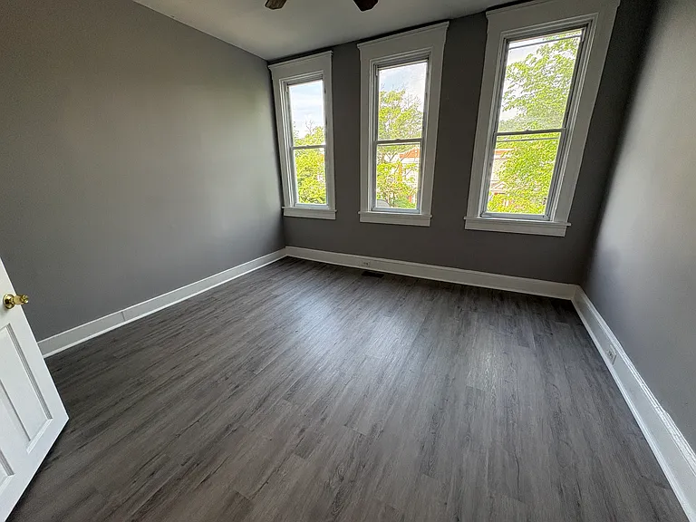 1711 Ashburton St — Photo 21