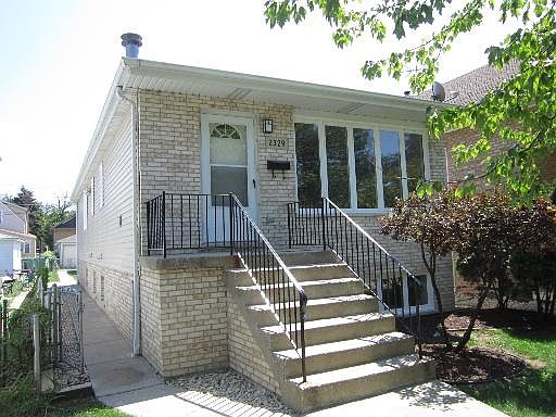 1st image of 2329 S Cuyler Ave