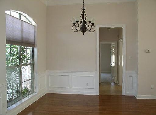5th image of 110 Autumn Lakes Rd