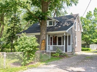 5853 McLeod Rd, Niagara Falls, ON L2G3E5