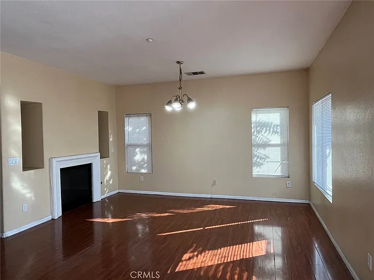 1241 Castledale St — Photo 7