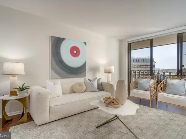 700 New Hampshire Ave NW #1220, Washington, DC 20037