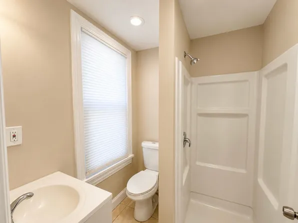 40 High St Floor 1, Woodbury, NJ 08096