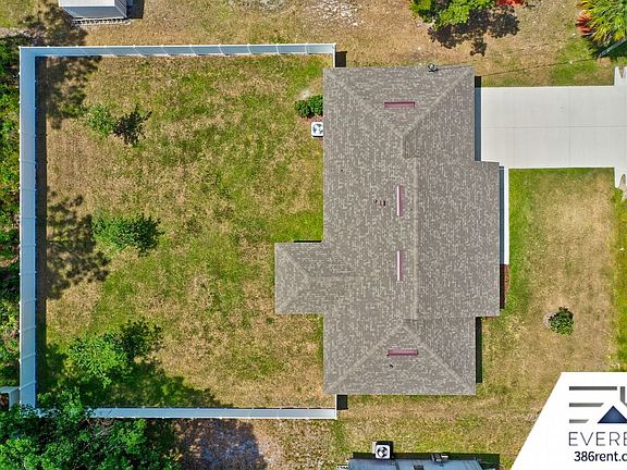4th image of 200 Palmwood Dr