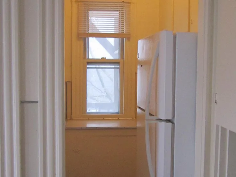 37 Dolphin Ave #2 — Photo 5