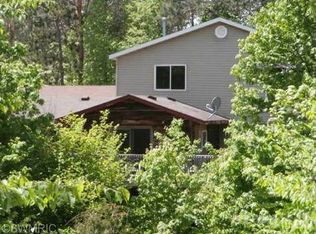 3026 N Amber Rd, Scottville, MI 49454