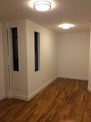 Rented by Solil Management | media 2