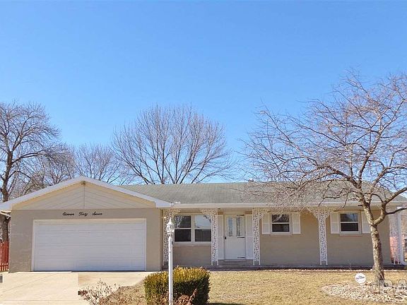 2nd image of 1147 E Brookview Ln