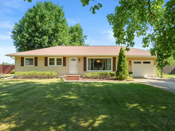 207 Larkspur Ave, Portage, MI 49002
