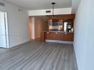 185 SW 7th St APT 1403, Miami, FL 33130