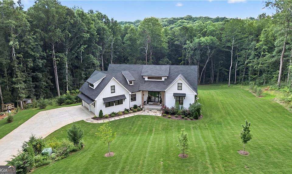 1st image of 836 Bailey Woods Rd