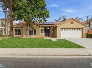 1512 Wedgewood Dr, Bakersfield, CA