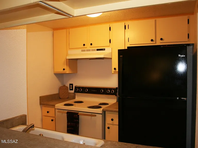 1620 N Wilmot Rd #F122 — Photo 7