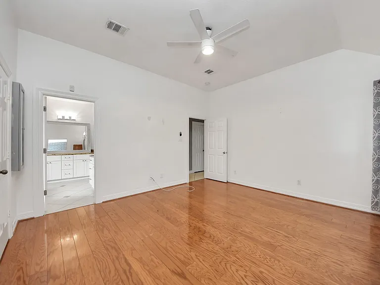 18315 Brenwood Manor Dr — Photo 21