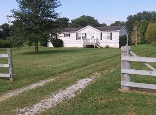 4527 Old Stage Rd, Higginsville, MO 64037