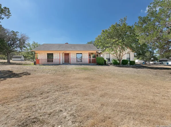 8200 PARK LANE DR, San Antonio, TX 78266