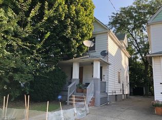 855 Ansel Rd, Cleveland, OH 44103