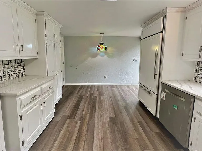 7 Lee Rd — Photo 10