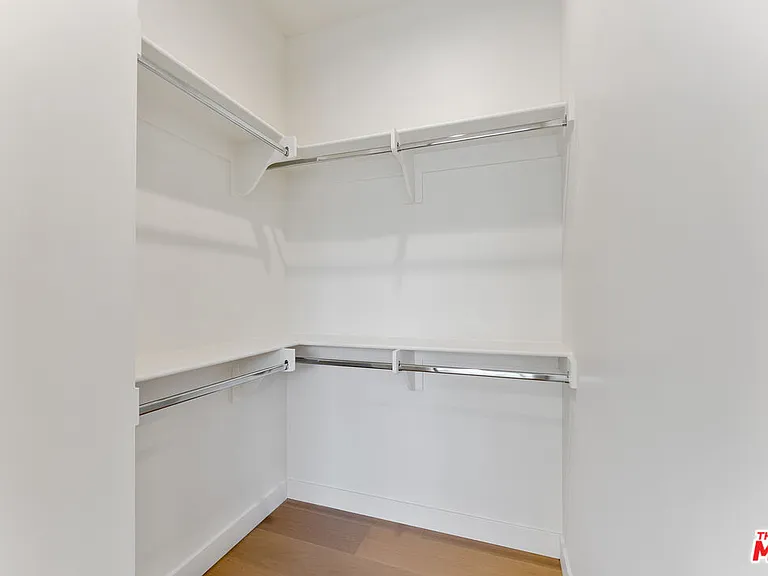 3932 Minerva Ave — Photo 28