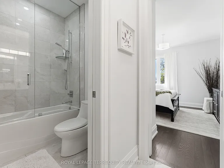 130 Edgecroft Rd — Photo 30