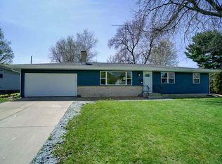 1809 Elka Ln, Madison, WI 53704