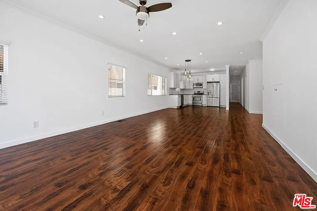 2 bed, 1.0 bath, 1200 sqft, $3,900 — Photo 1