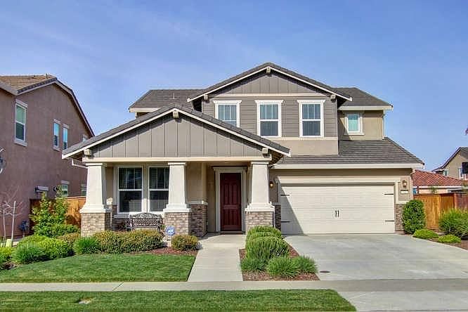 2nd image of 510 Alessandria Pl