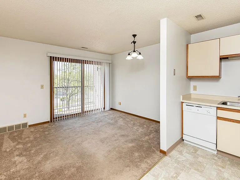 Beaver & Adams Senior Apartments — Photo 7