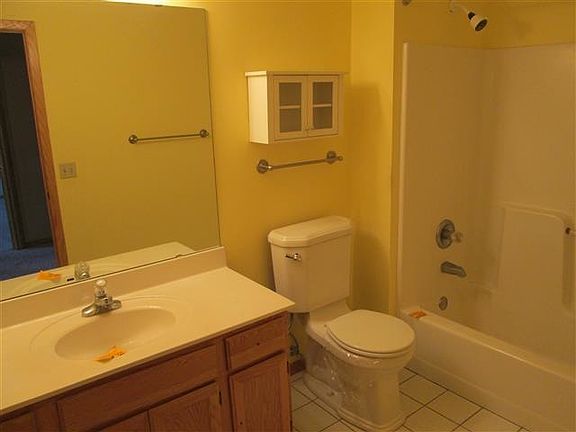 5th image of 2800 Autumnwood Ln
