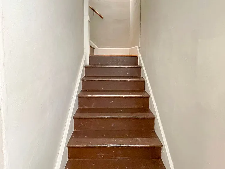 2125 W Jackson St — Photo 16