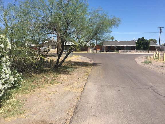 5th image of 322 N 47th Pl Lot 3