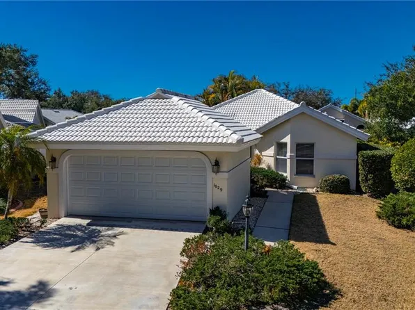 1029 Harbor Town Dr, Venice, FL 34292