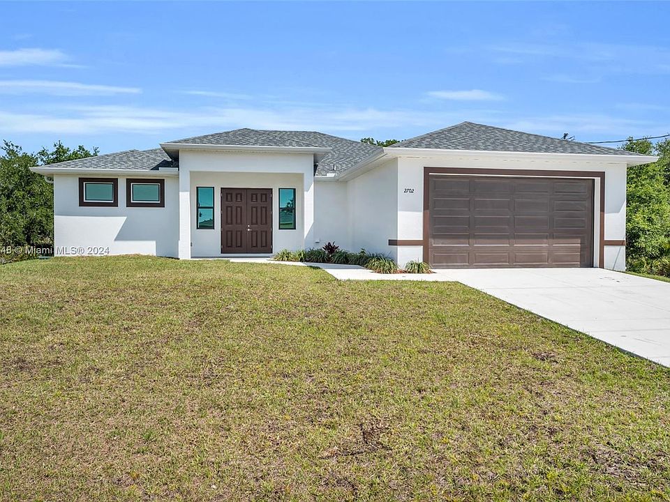 1st image of 813 Poinsettia Ave