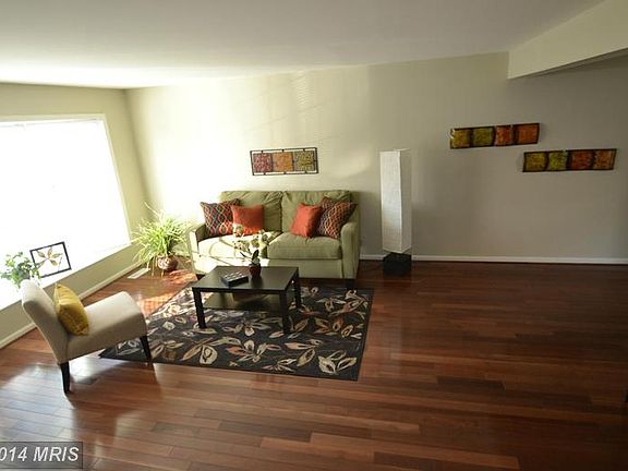 5th image of 2925 Cashel Ln