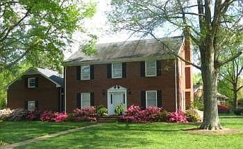 1st image of 3057 Stratford Dr