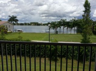 5200 Park Rd APT 3, Fort Myers, FL 33908