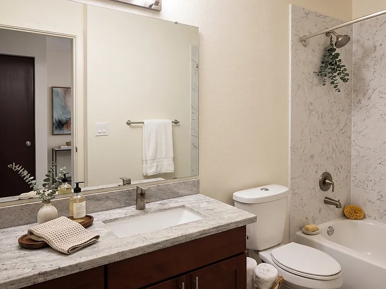 8732 Phinney Ave N #B1 — Photo 6