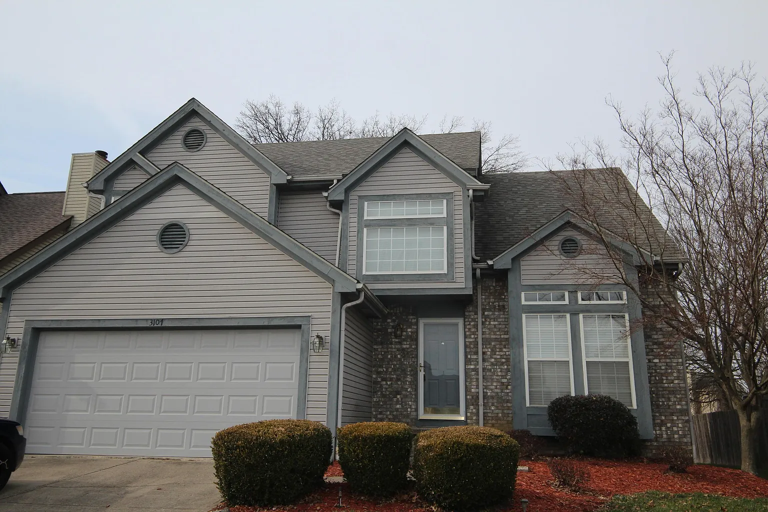 3107 Fayburrow Dr photo 1
